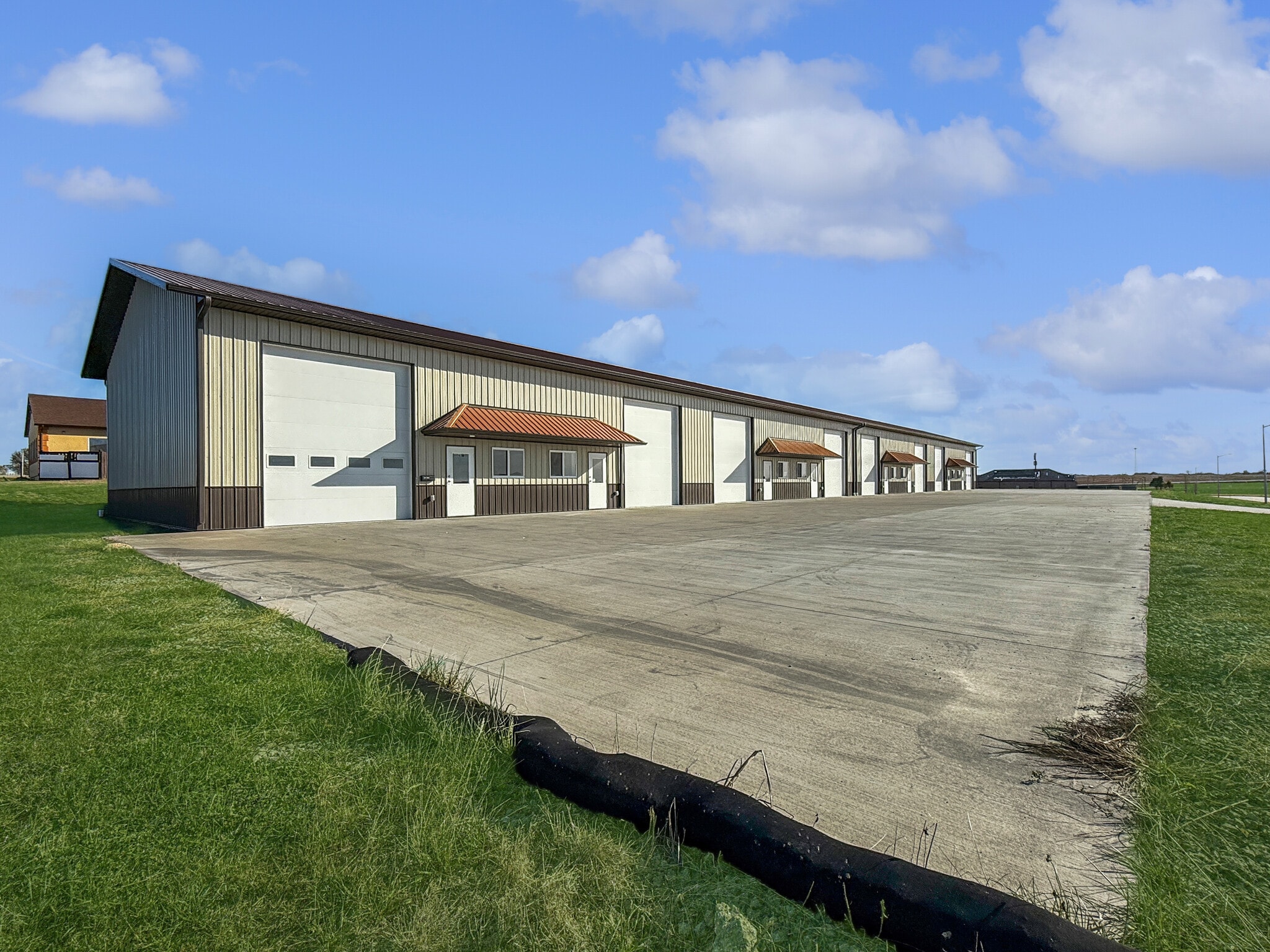 606 Stagecoach Rd, Grinnell, IA for sale Building Photo- Image 1 of 11