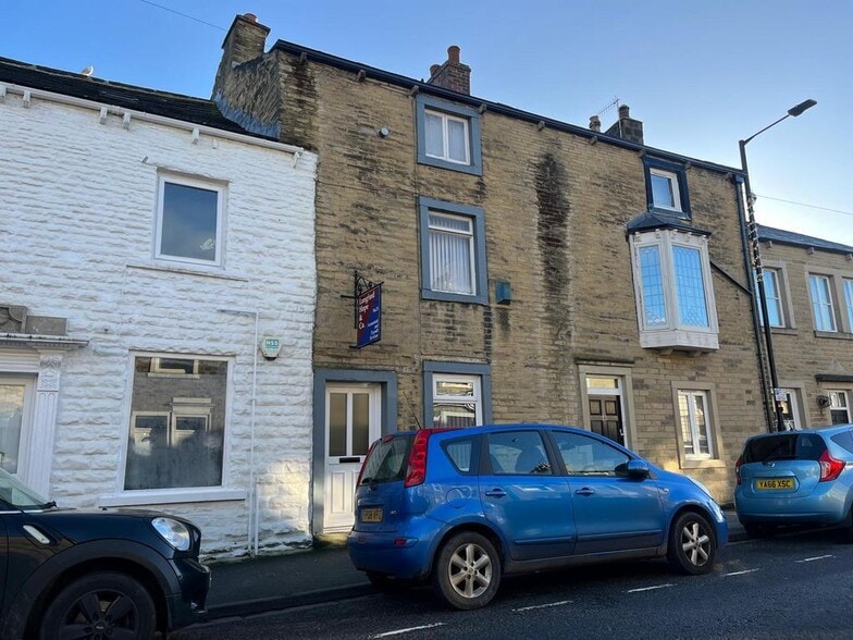 21 Water, Skipton for sale - Building Photo - Image 1 of 8