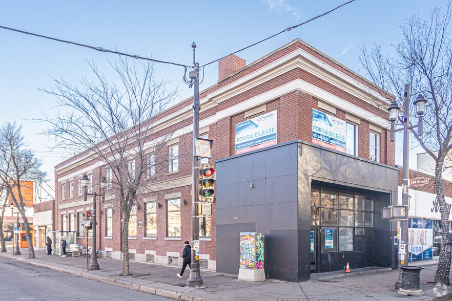 Free Standing Buildings in Strathcona portfolio of 2 properties for sale on LoopNet.com - Building Photo - Image 1 of 2
