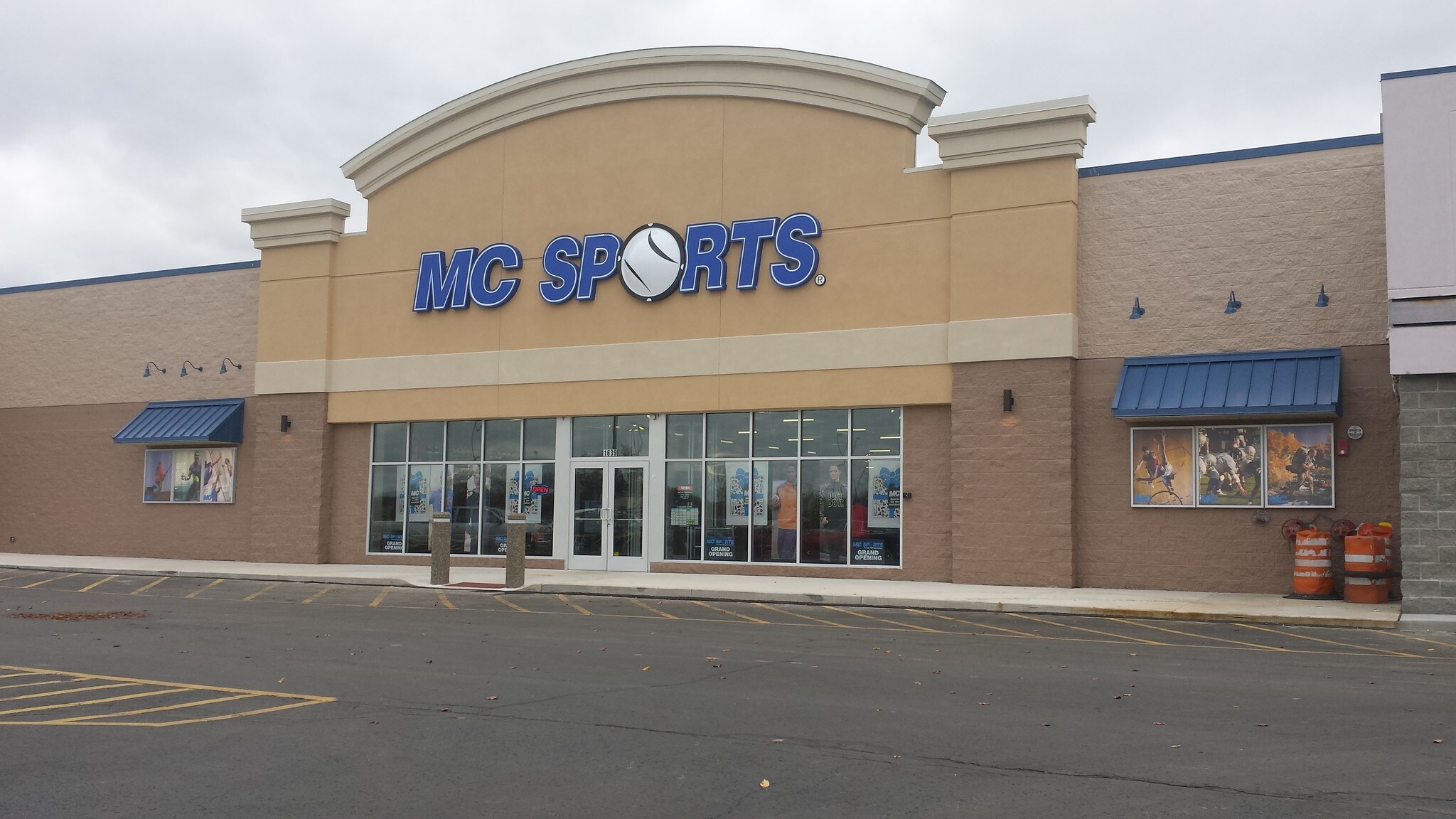 1643-1685 Rombach Ave, Wilmington, OH for sale Building Photo- Image 1 of 1