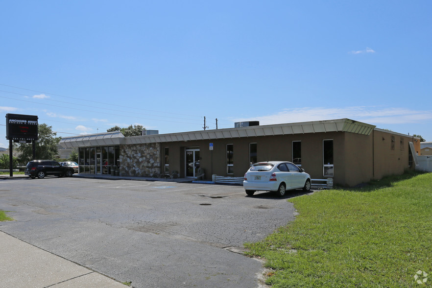 2323 State Road 580, Clearwater, FL for lease - Building Photo - Image 3 of 15