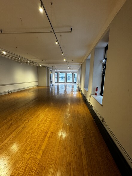 857 Broadway, New York, NY for lease - Interior Photo - Image 3 of 10