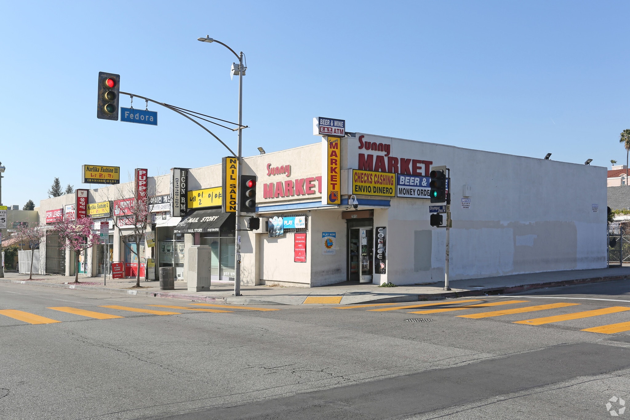 2915-2927 W Olympic Blvd, Los Angeles, CA for lease Primary Photo- Image 1 of 7