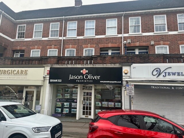 25 Heddon Court Para, Barnet for sale Primary Photo- Image 1 of 1