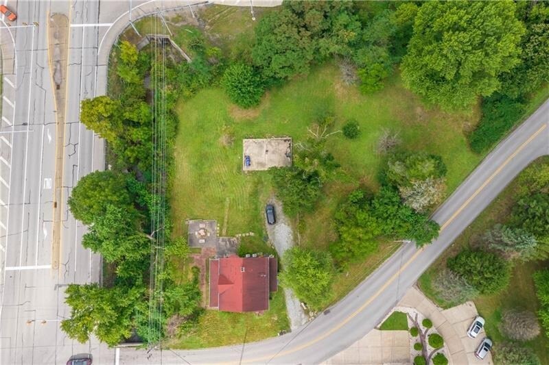 1212 N Greengate Rd, PA 15644