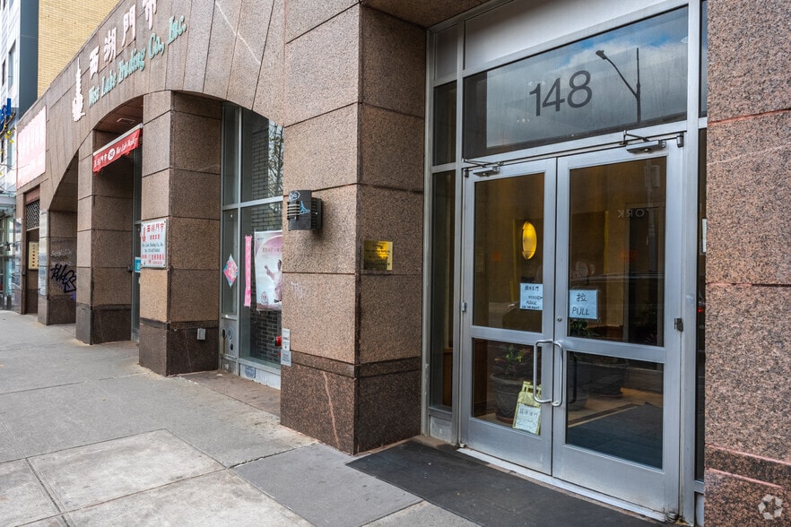 148 Madison St, New York, NY for lease - Building Photo - Image 3 of 9