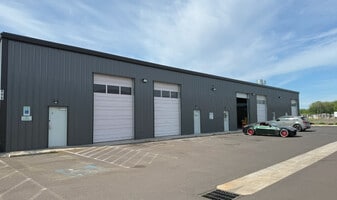 Stand-Alone Warehouse Building - Warehouse