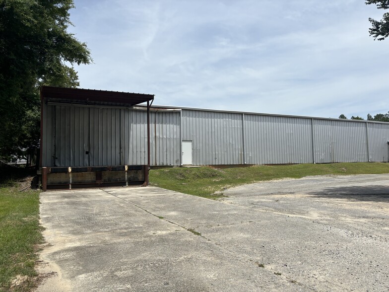 106 Zetterower Rd, Statesboro, GA for lease - Building Photo - Image 2 of 2