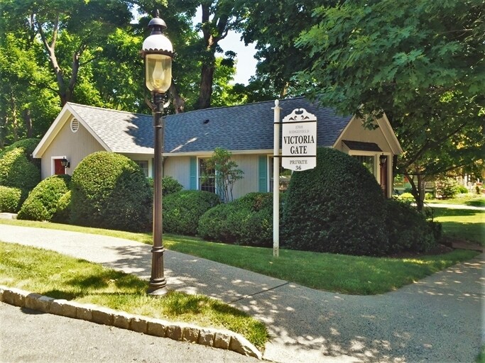 36 Catoonah St, Ridgefield, CT for sale Primary Photo- Image 1 of 1