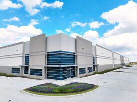 New Braunfels Commerce Center - Warehouse