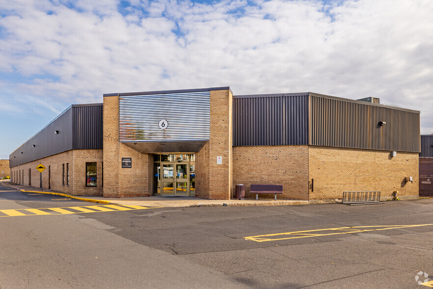 600 Boul Sir-Wilfrid-Laurier, Beloeil, QC for lease - Building Photo - Image 3 of 5