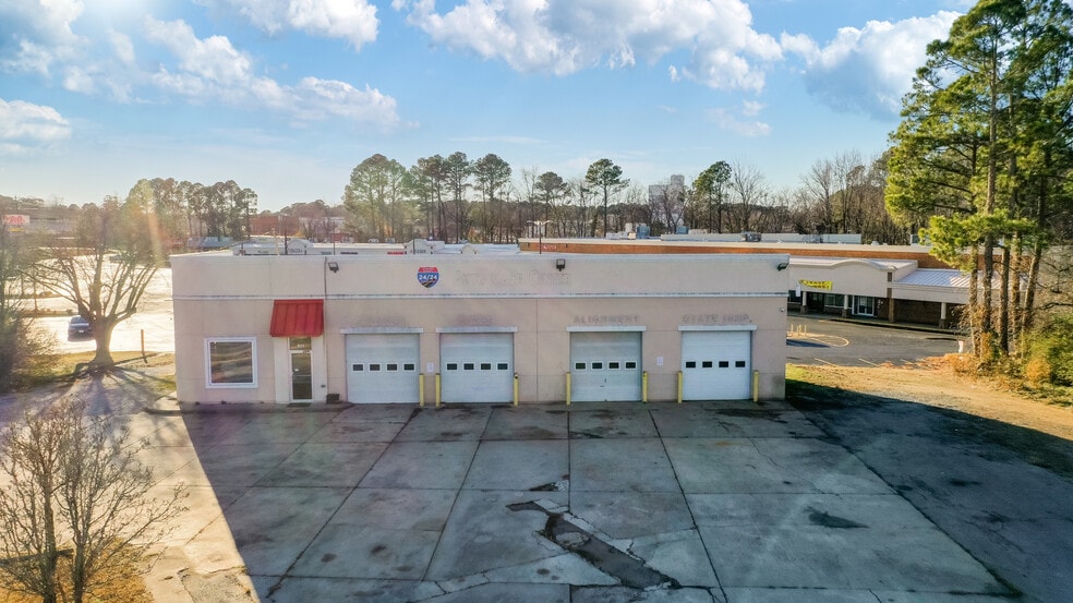 811 W Constance Rd, Suffolk, VA for sale - Building Photo - Image 1 of 26
