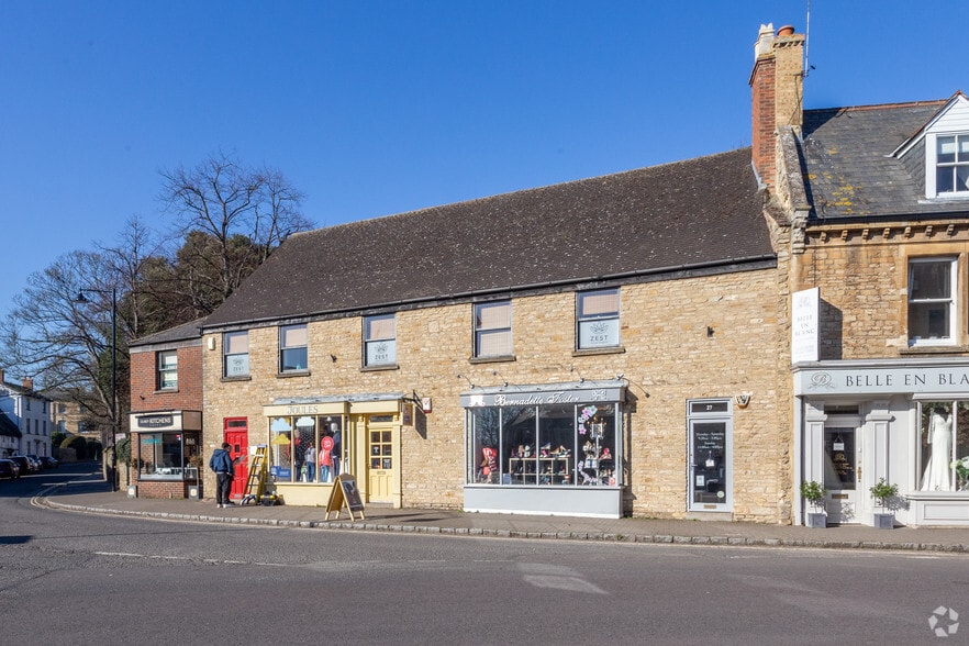 25 High St, Olney for sale - Primary Photo - Image 1 of 1