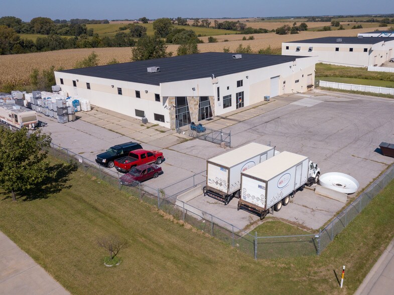 1066 Saltillo Rd, Roca, NE for sale - Building Photo - Image 1 of 1