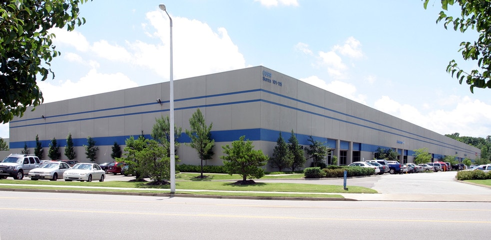 6399 Shelby View Dr, Memphis, TN for lease - Building Photo - Image 2 of 15