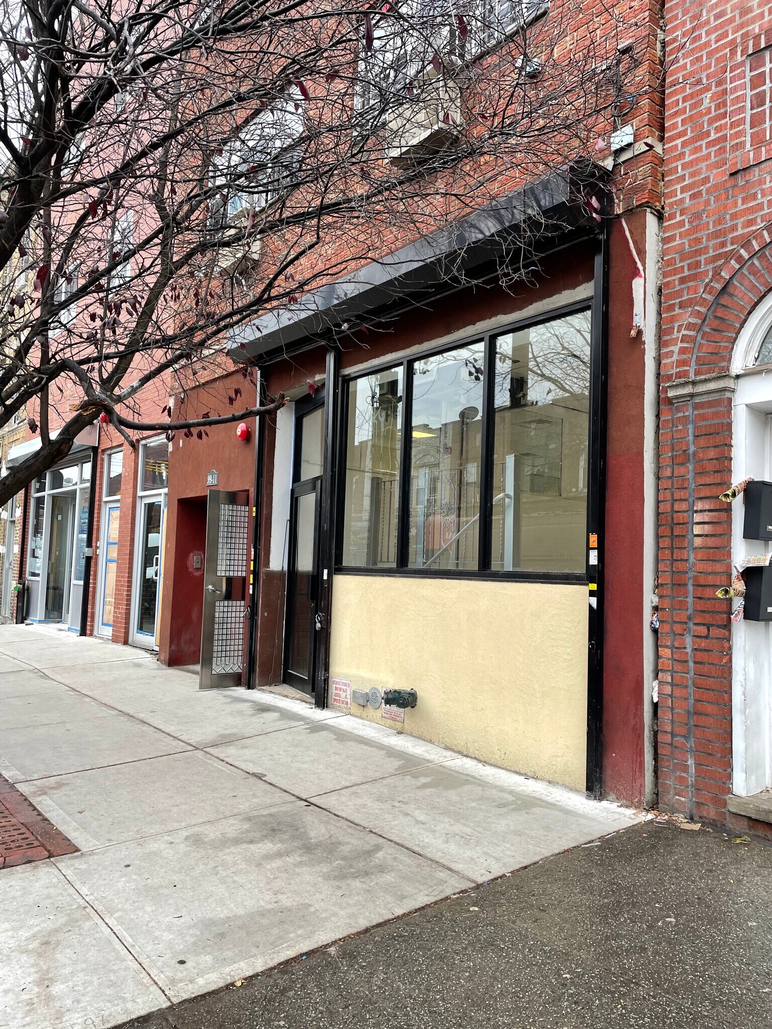 9911 37th Ave, Corona, NY for lease Building Photo- Image 1 of 10