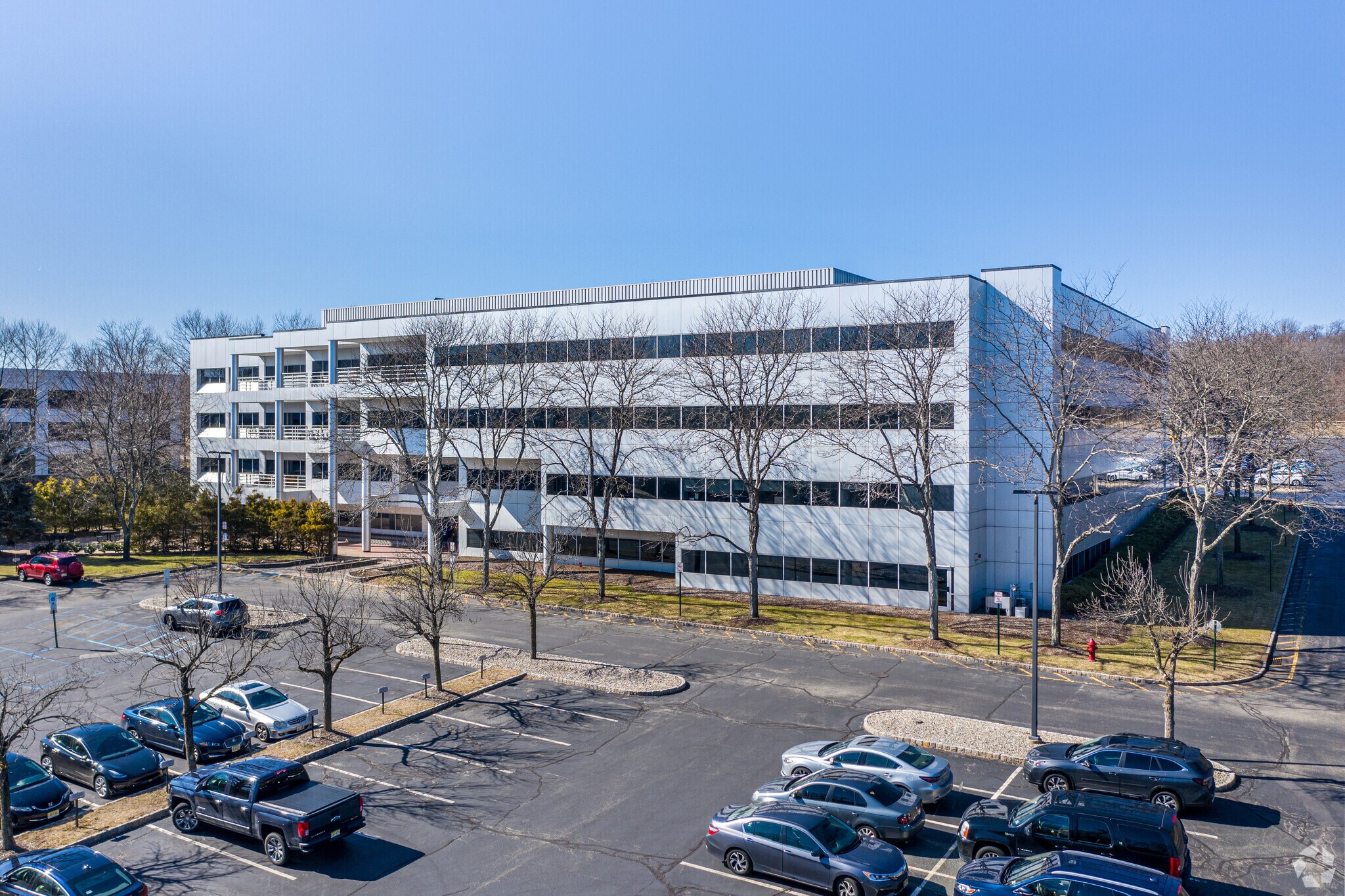 1 Gatehall Dr, Parsippany, NJ for lease Building Photo- Image 1 of 7