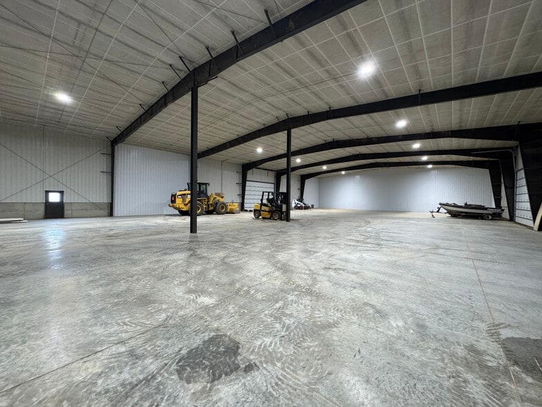 414 W Industrial Rd, Canton, SD for lease - Building Photo - Image 2 of 6