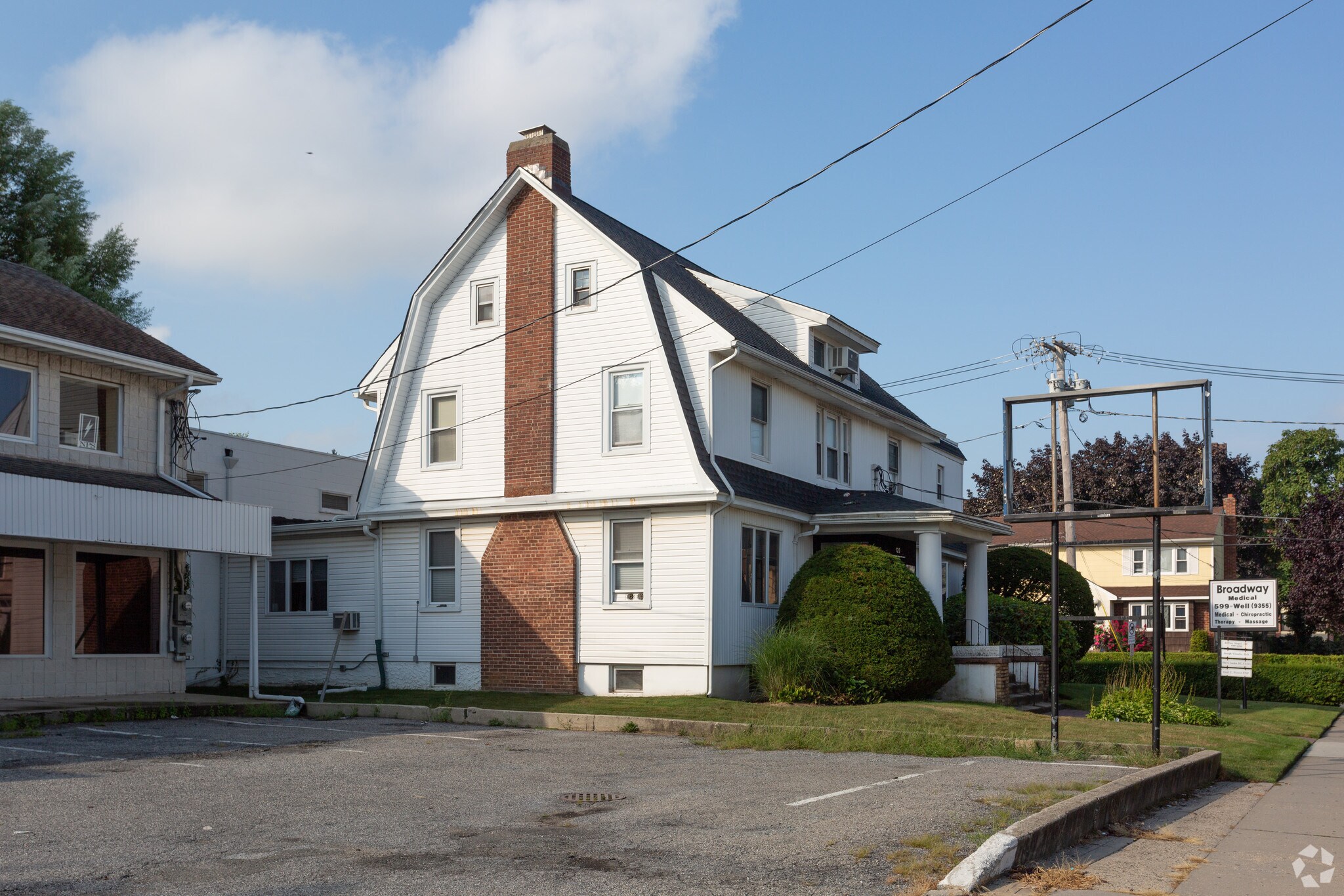 120 Broadway, Lynbrook, NY for sale Primary Photo- Image 1 of 1