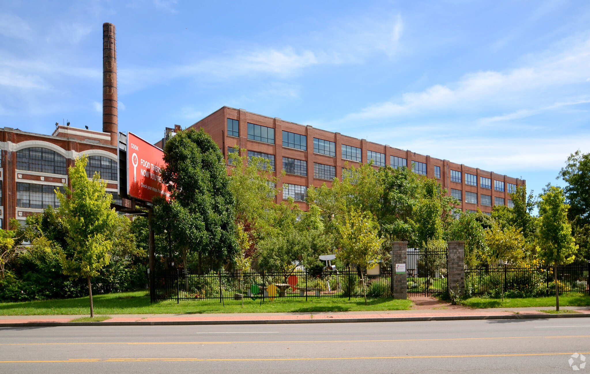 2495 Main St, Buffalo, NY 14214 TriMain Center