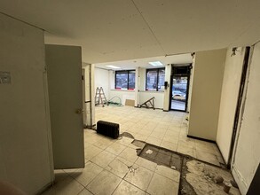 1629 Lexington Ave, New York, NY for lease Interior Photo- Image 1 of 3