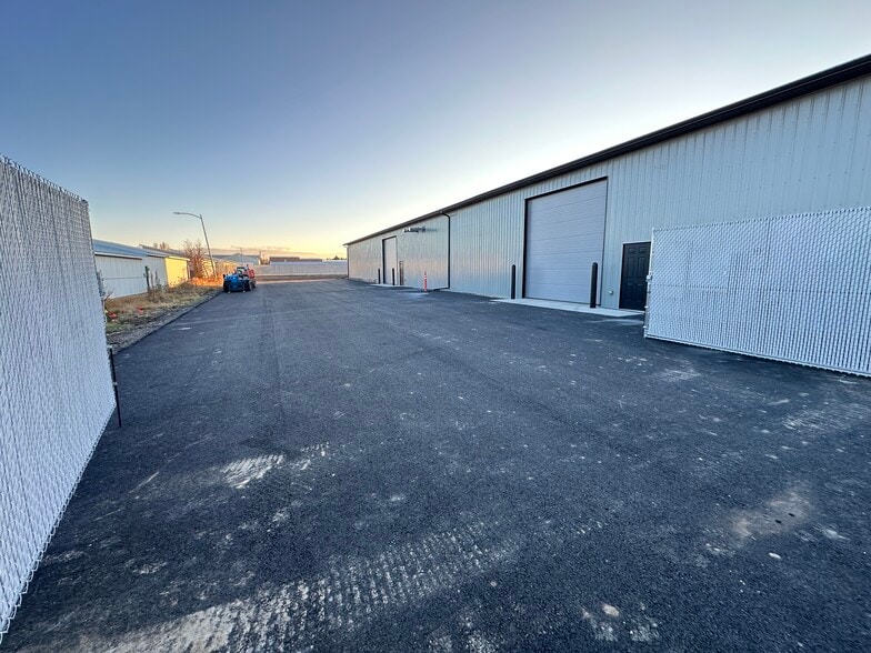 1580 Bobcat dr, Bozeman, MT for lease - Building Photo - Image 3 of 9