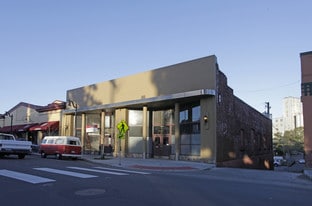 260 N Petaluma Blvd, Petaluma CA - Storefront Property