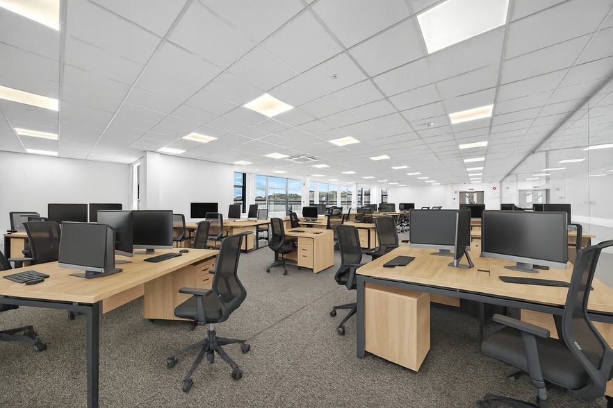 Edinburgh Way, Harlow for lease - Interior Photo - Image 2 of 23