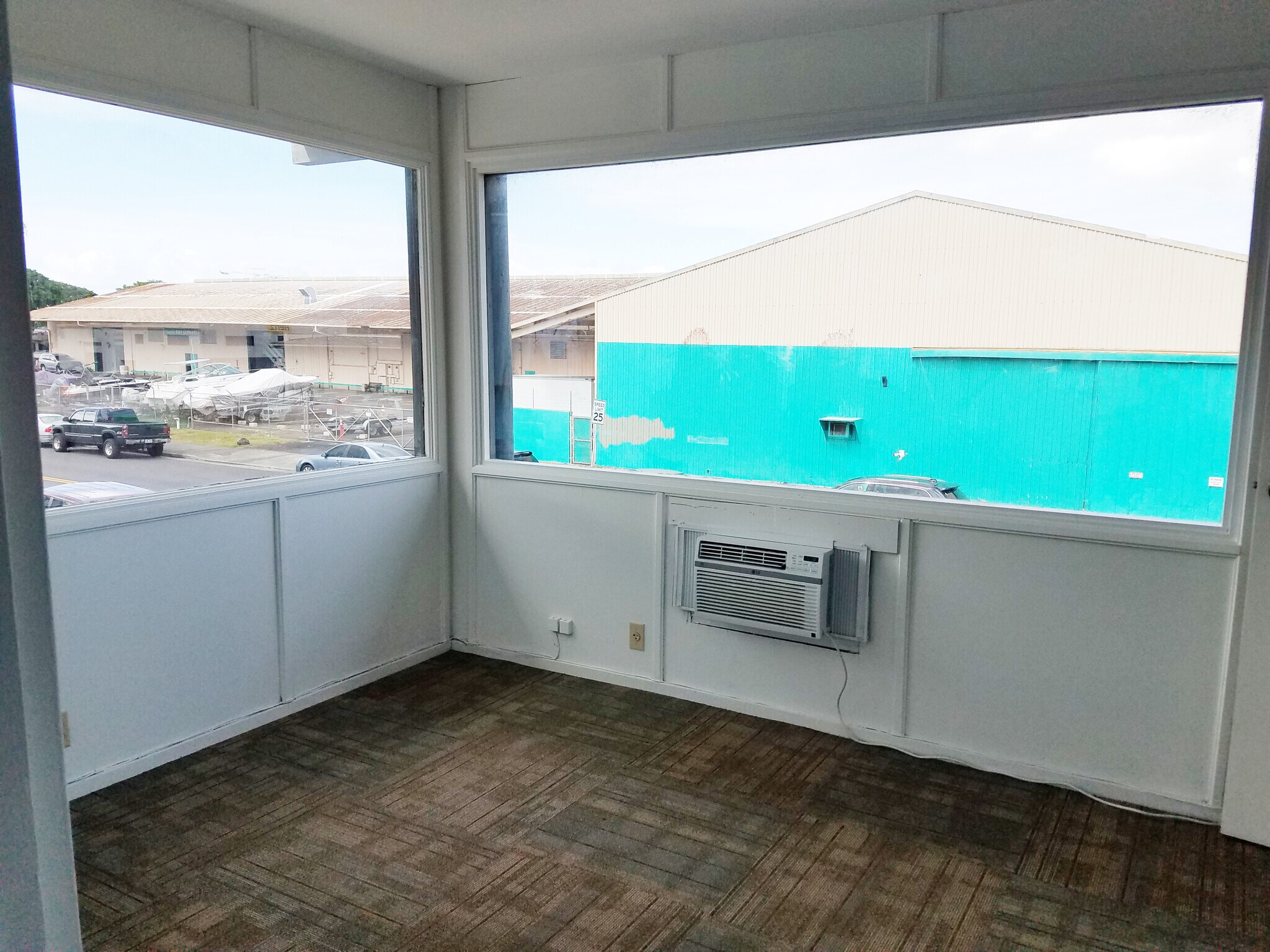 46012 Alaloa St, Kaneohe, HI 96744 Office for Lease