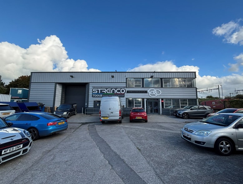 Gypsy Patch Ln, Patchway for sale - Building Photo - Image 2 of 5