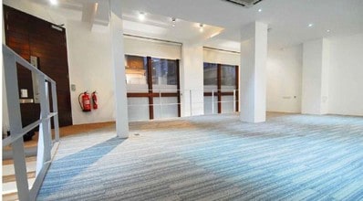 13 New North St, London for sale Interior Photo- Image 1 of 4