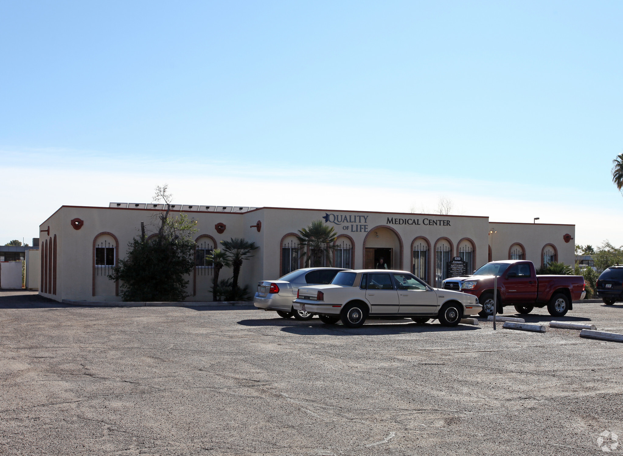 5350 E Erickson Dr, Tucson, AZ for lease Primary Photo- Image 1 of 4