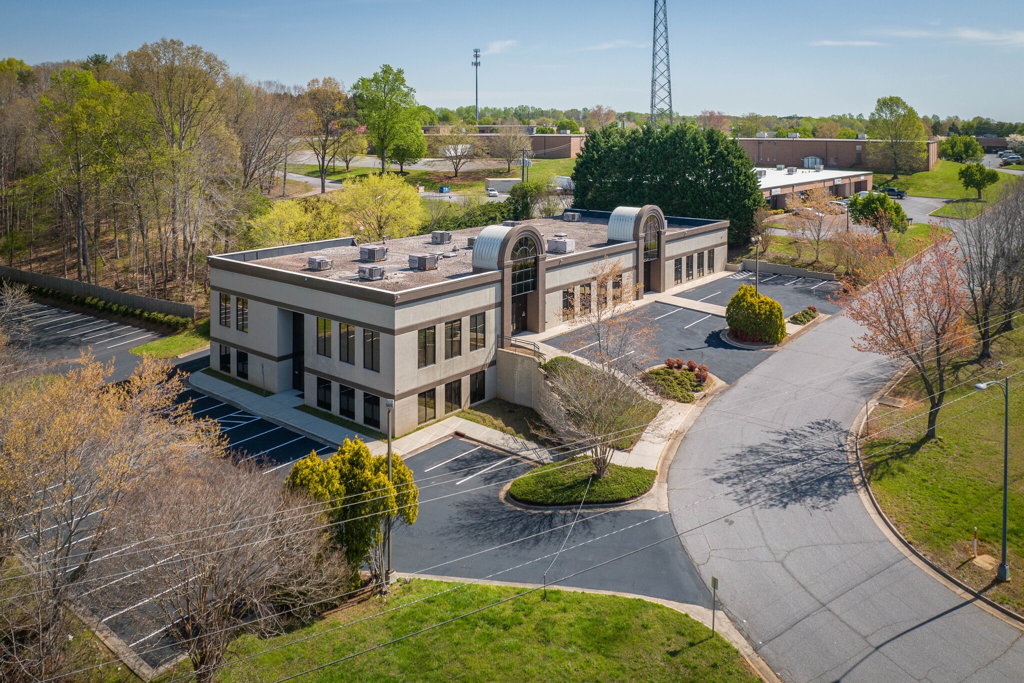 1270 25th Street Pl SE, Hickory, NC for lease Building Photo- Image 1 of 55