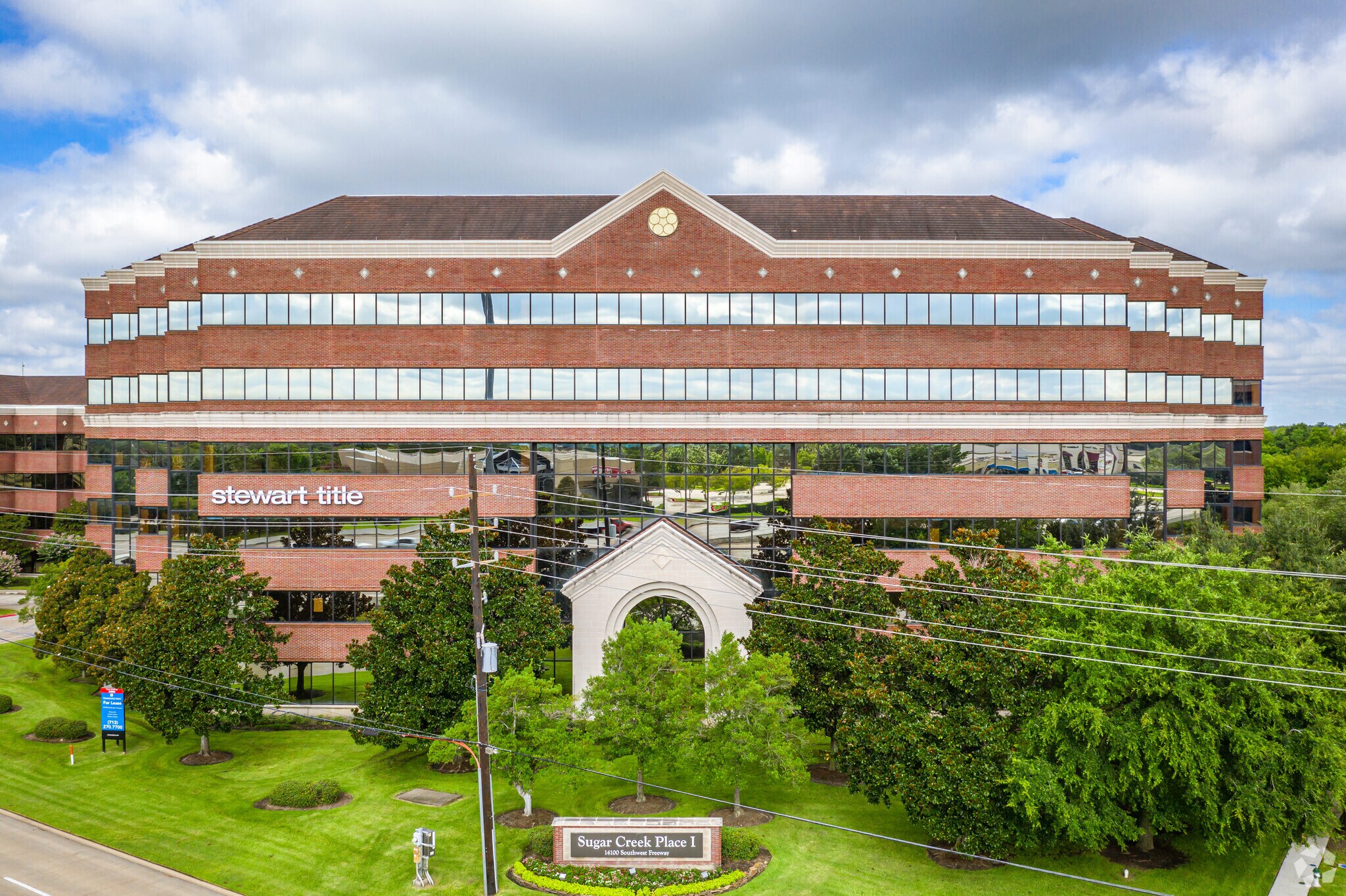 14100 Southwest Fwy, Sugar Land, TX for lease Building Photo- Image 1 of 10