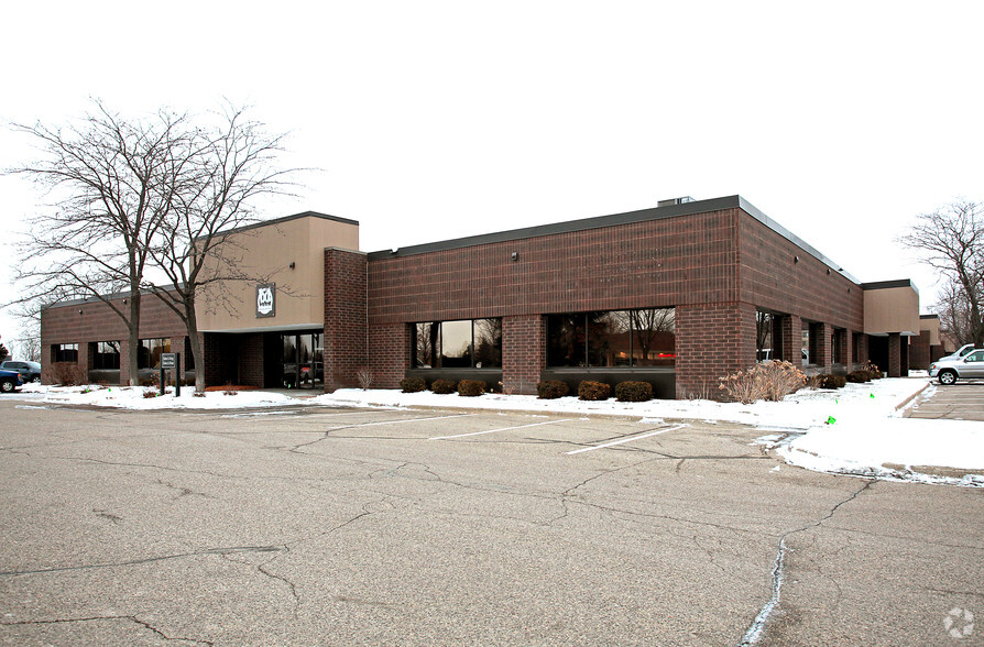 12271-12287 Nicollet Ave, Burnsville, MN for lease - Primary Photo - Image 1 of 8