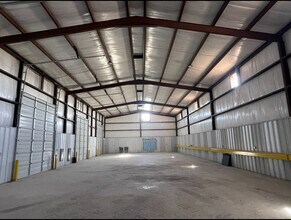 12011 Ranchito Ln, Odessa, TX for lease Interior Photo- Image 2 of 3