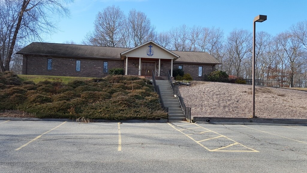 320 Mohegan Park Rd, Norwich, CT for sale Building Photo- Image 1 of 1