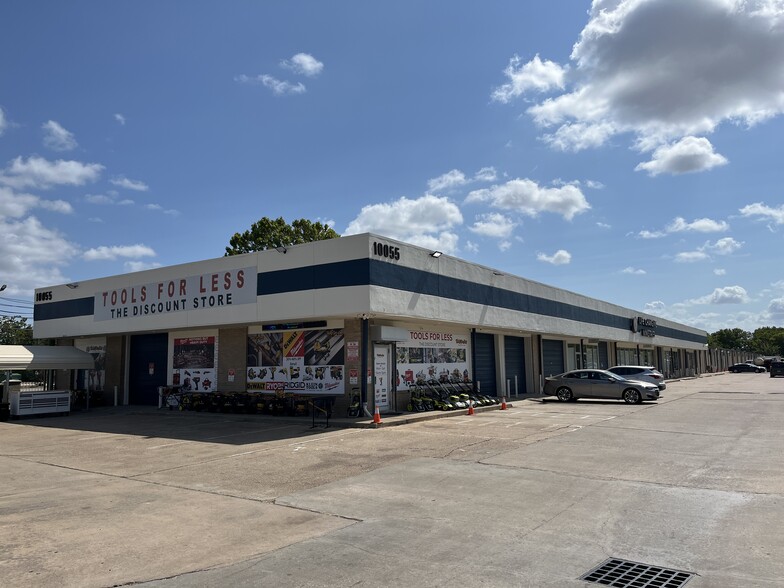 10055 Belknap Rd, Sugar Land, TX for lease - Building Photo - Image 1 of 2