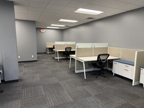 105 Maxess Rd, Melville, NY for lease Interior Photo- Image 2 of 7