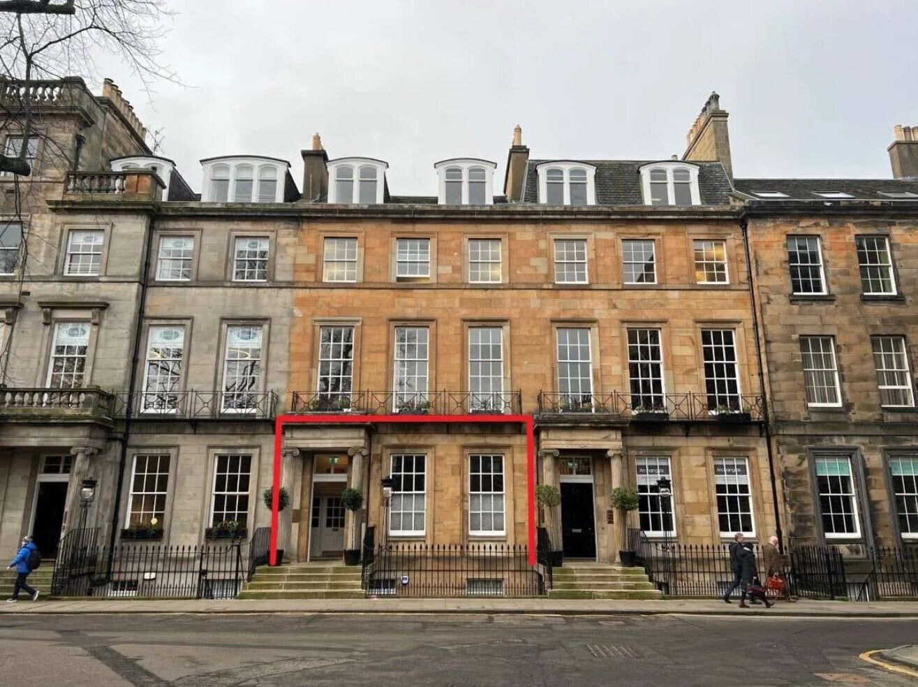 19-20 Rutland Sq, Edinburgh for lease Primary Photo- Image 1 of 5