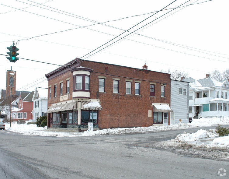 159 N Main St, Mechanicville, NY for sale - Primary Photo - Image 1 of 1