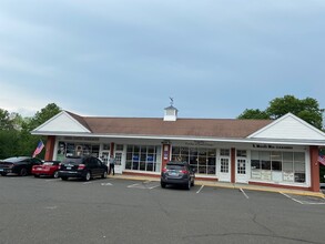 5893 Main St, Trumbull, CT for lease Building Photo- Image 1 of 5