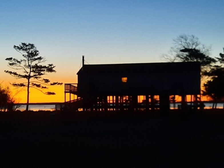 33371 Nocks Landing Rd, Atlantic, VA for sale - Primary Photo - Image 1 of 1