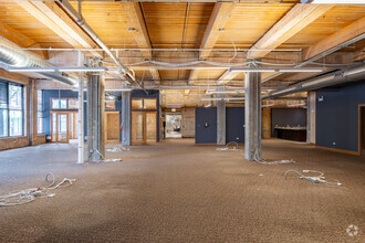 320 W Ohio St, Chicago, IL for lease Interior Photo- Image 2 of 5