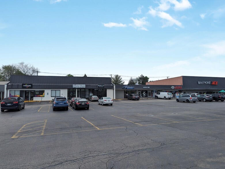 346-358 W Maple St, New Lenox, IL for lease - Building Photo - Image 2 of 4