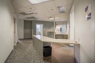 2600-2602 Cherry Ave, Bremerton, WA for sale Interior Photo- Image 1 of 4