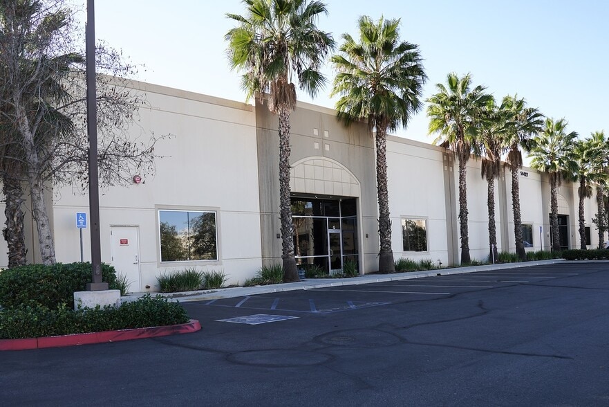 14427 Meridian Pky, Riverside, CA for lease - Primary Photo - Image 1 of 10
