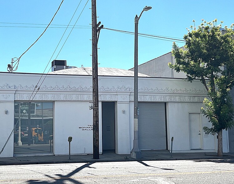 1010-1012 N Highland Ave, Los Angeles, CA for lease - Building Photo - Image 1 of 8