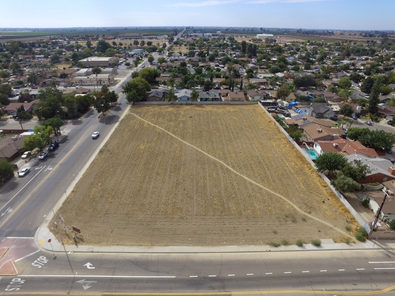 Parlier Ave, Parlier, CA 93648