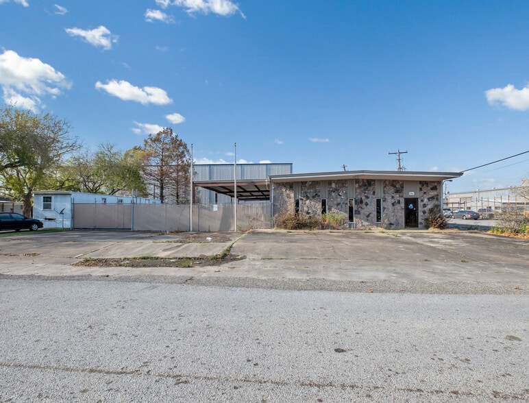 701 Louisiana St, South Houston, TX for sale - Primary Photo - Image 1 of 1